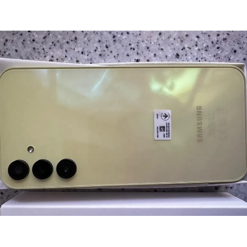 Катя - отзыв о модели Смартфон Samsung Galaxy A15 6/128 ГБ, желтый